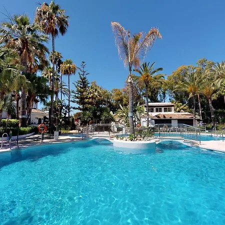 Golden Beach Oasis Of Peace - Eaw Homes *